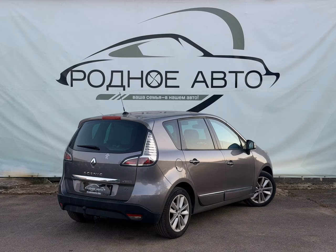Renault Scenic фото 6