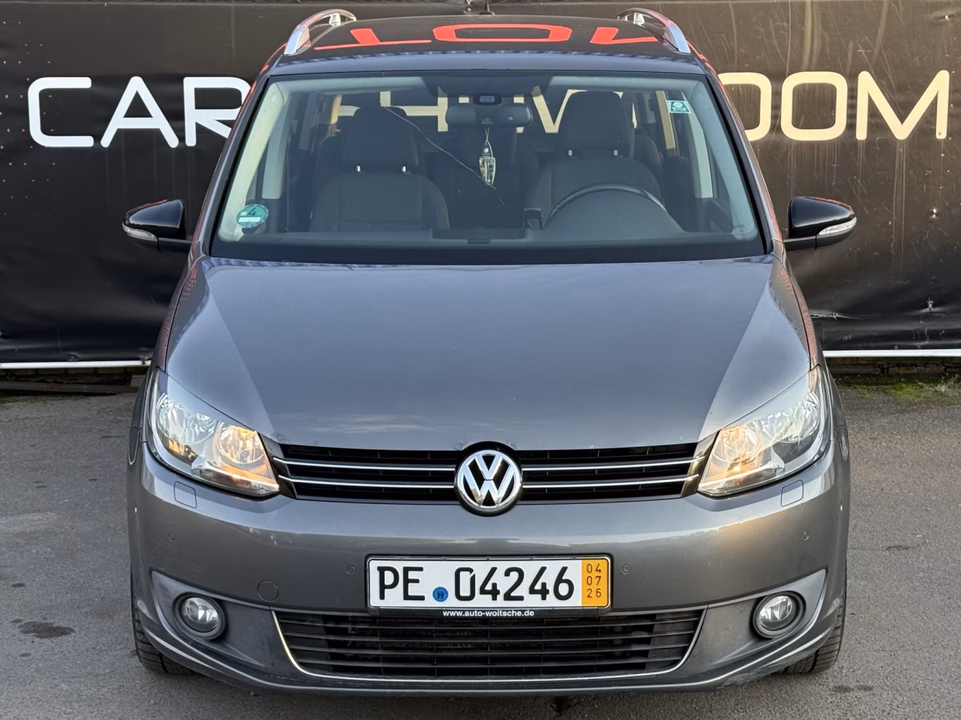 Volkswagen Touran фото 2