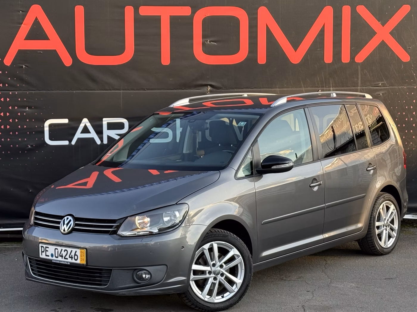 Volkswagen Touran фото 3