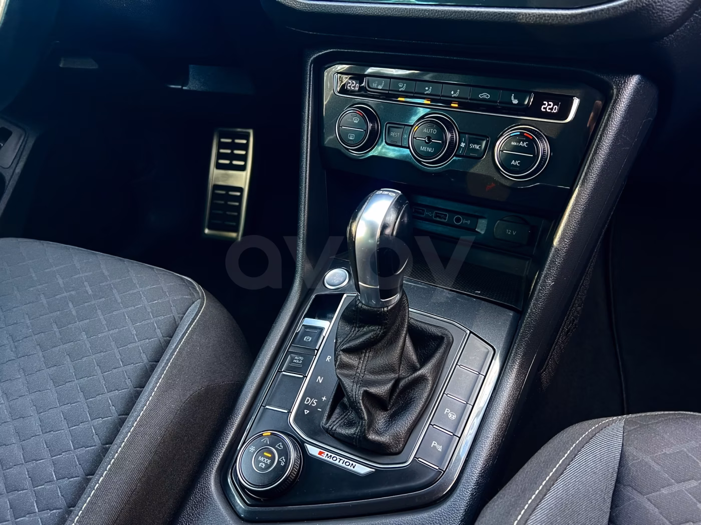 Volkswagen Tiguan фото 18