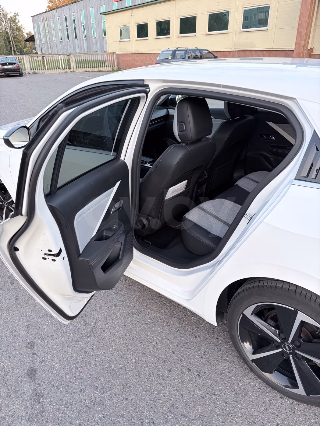 Opel Astra фото 12
