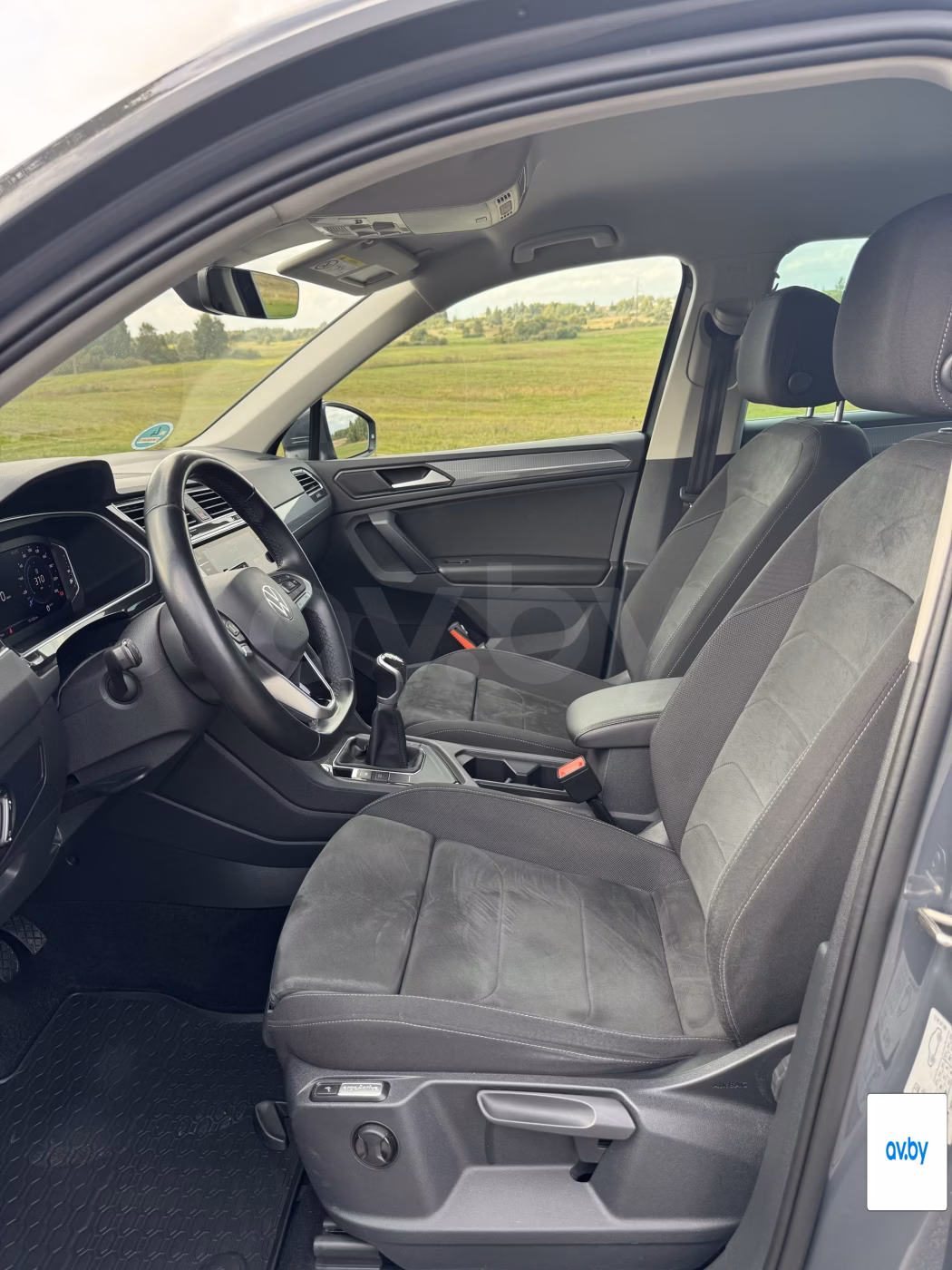 Volkswagen Tiguan фото 11