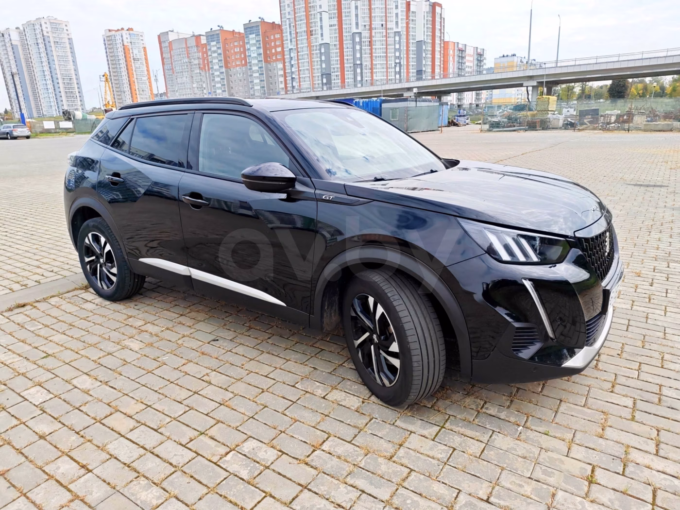 Peugeot 2008 фото 2