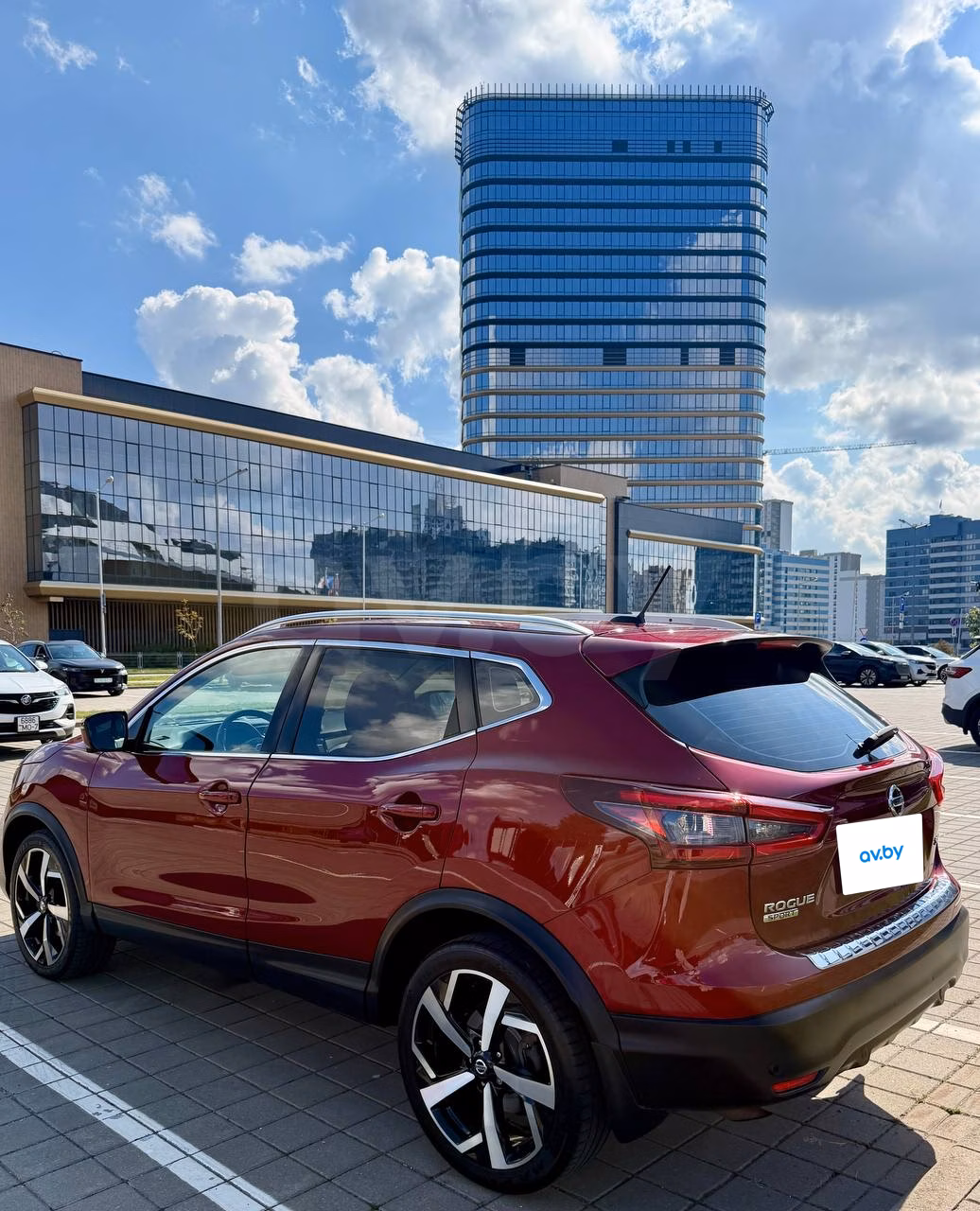 Nissan Rogue Sport фото 11