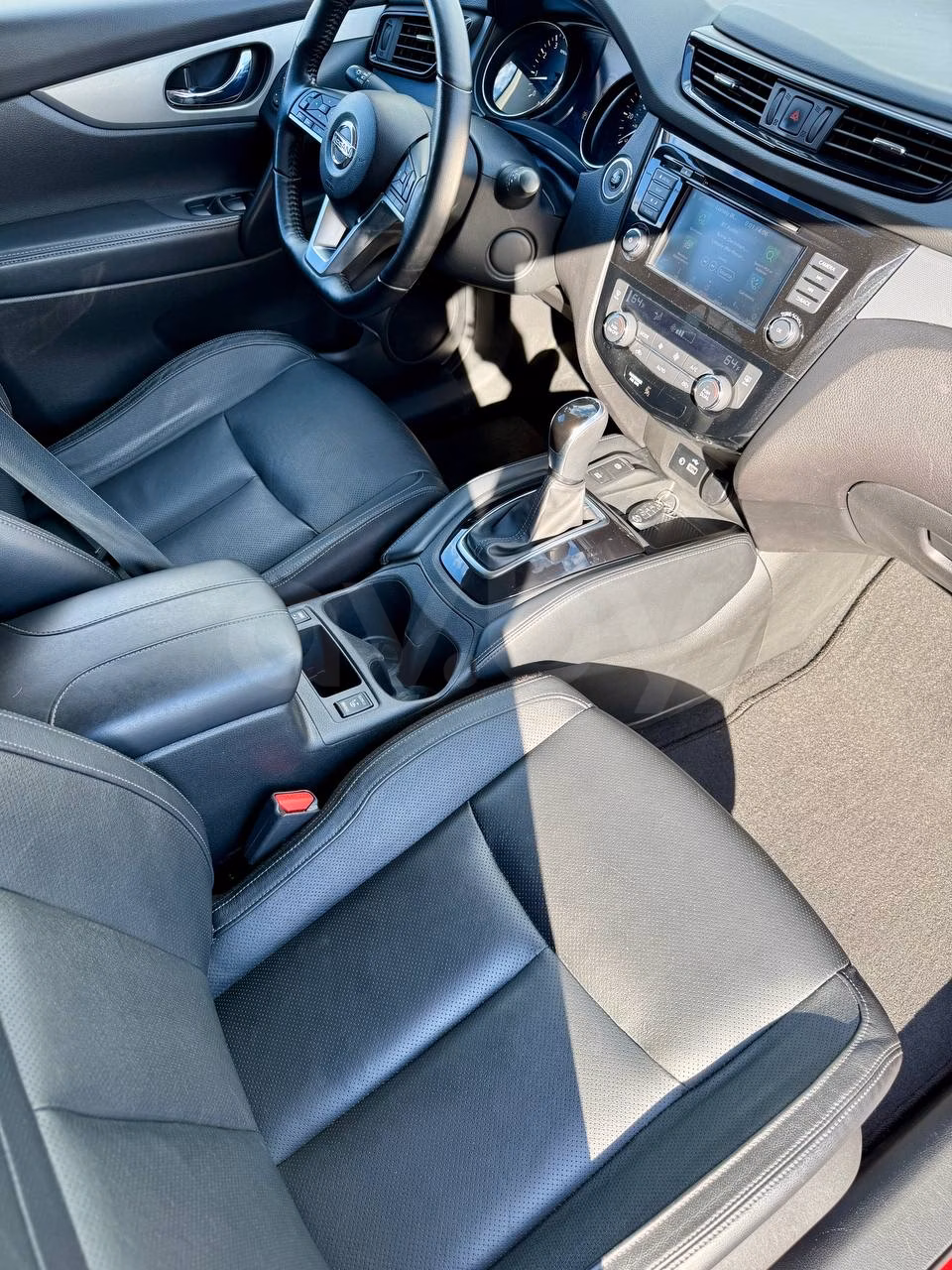 Nissan Rogue Sport фото 12