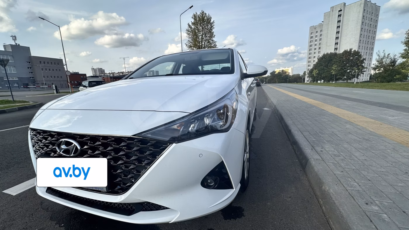 Hyundai Accent фото 10