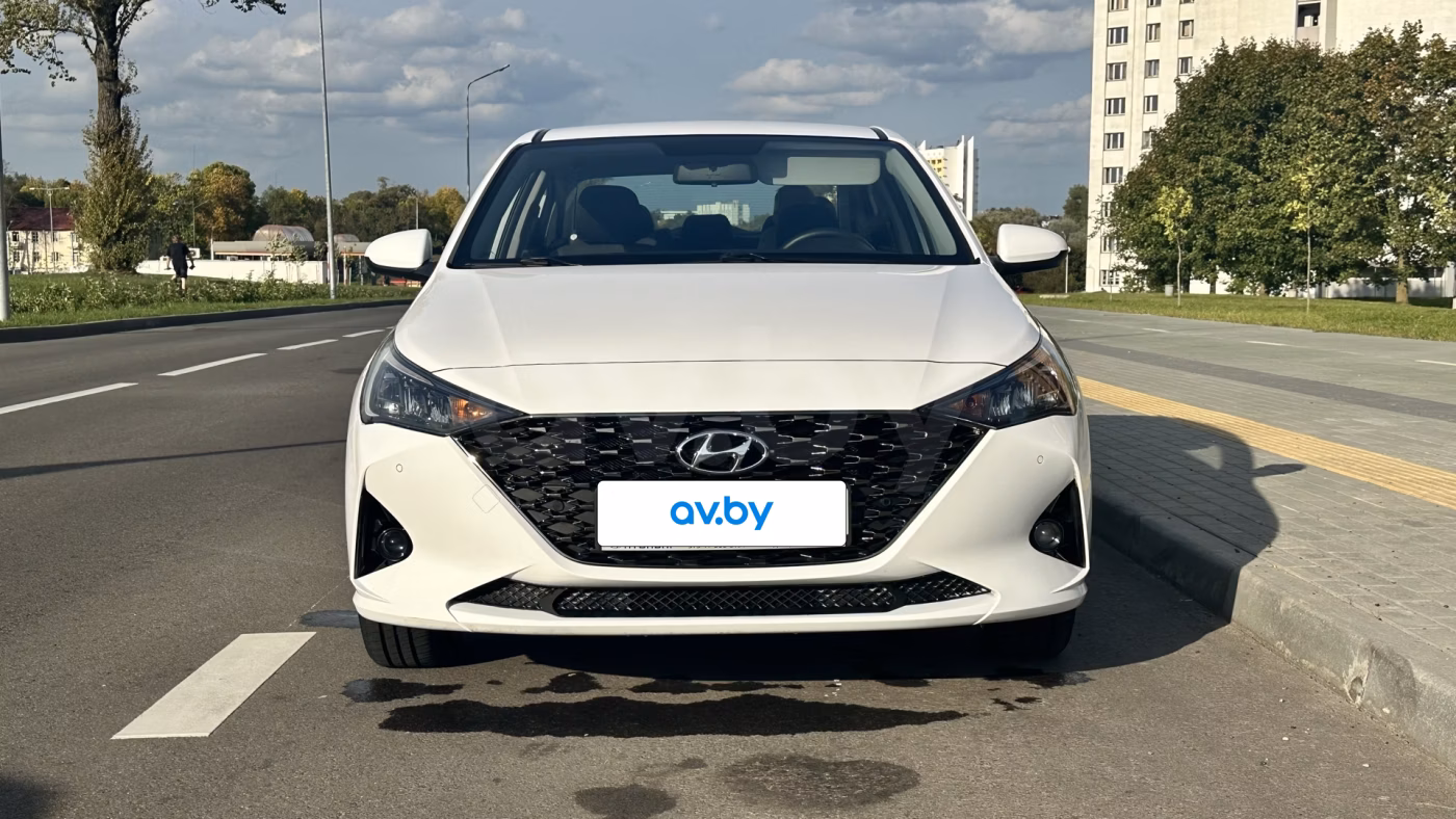 Hyundai Accent фото 4