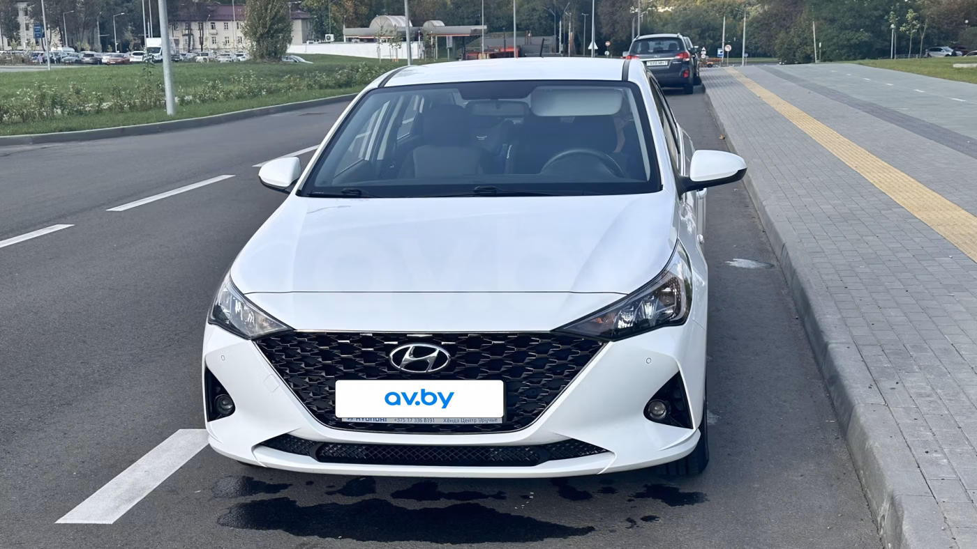 Hyundai Accent фото 6