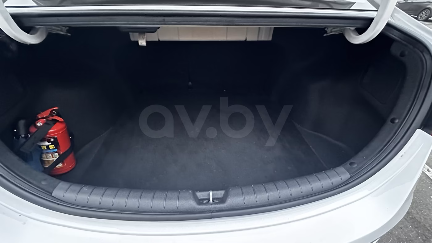 Hyundai Accent фото 20