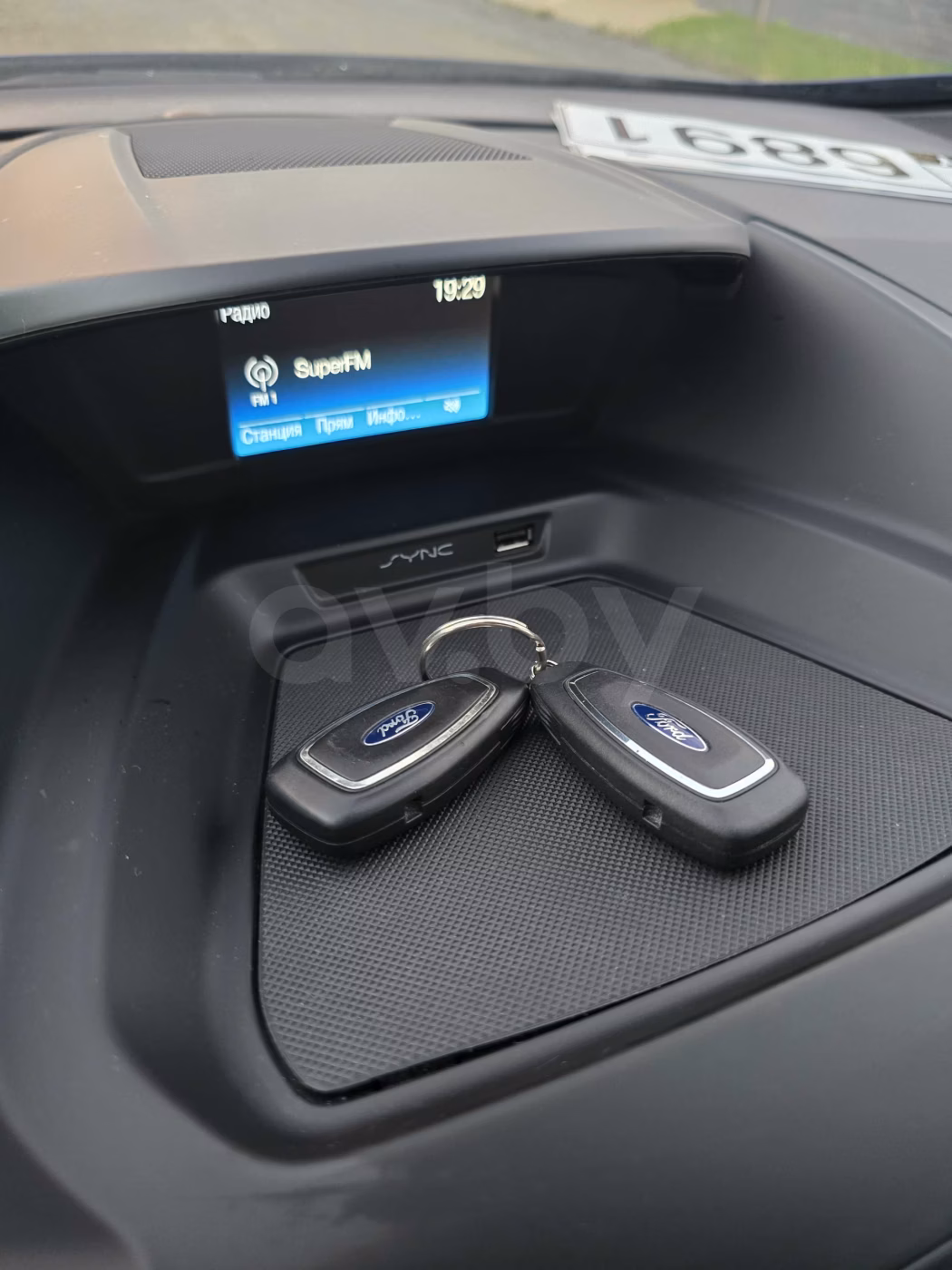 Ford C-MAX фото 16