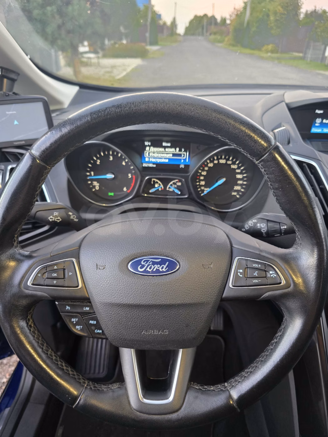 Ford C-MAX фото 12