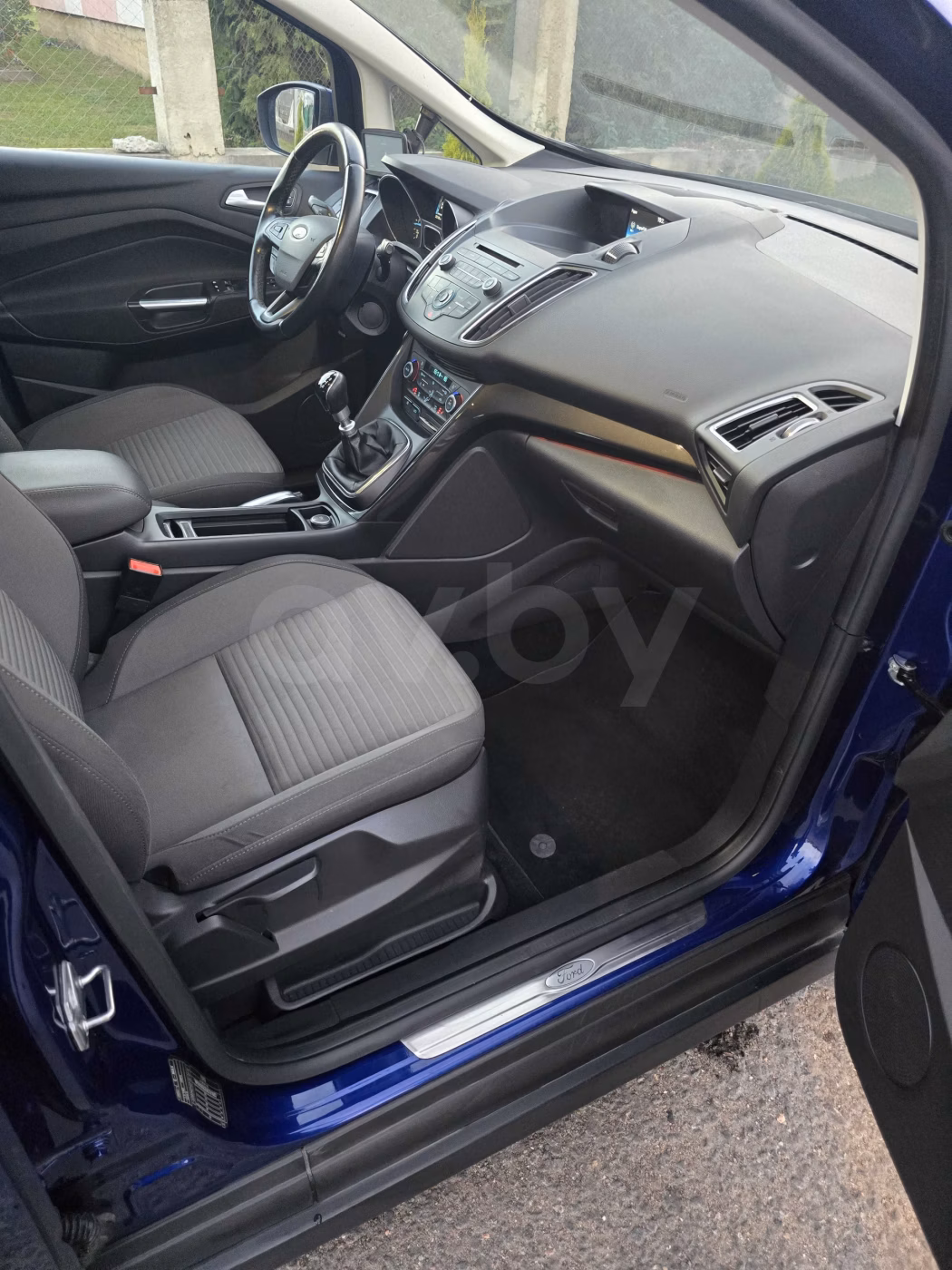 Ford C-MAX фото 10