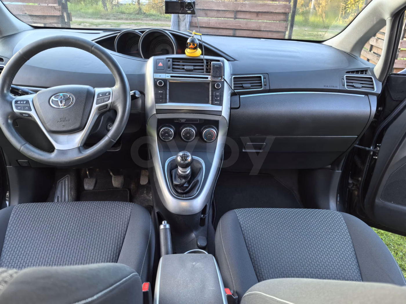 Toyota Verso фото 15