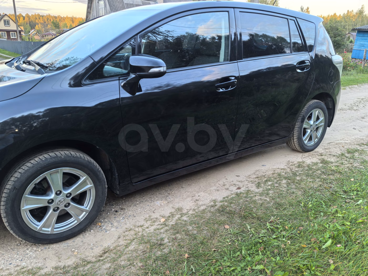 Toyota Verso фото 3
