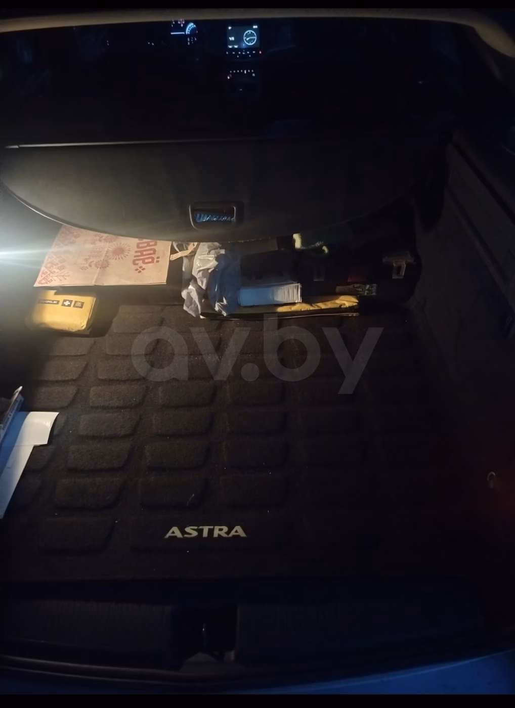 Opel Astra фото 8