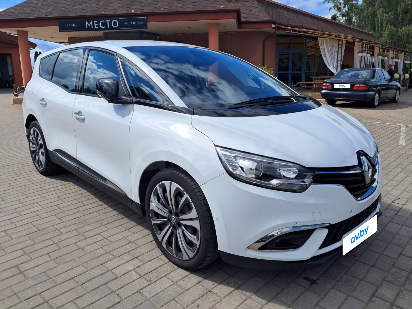Renault Grand Scenic фото 2