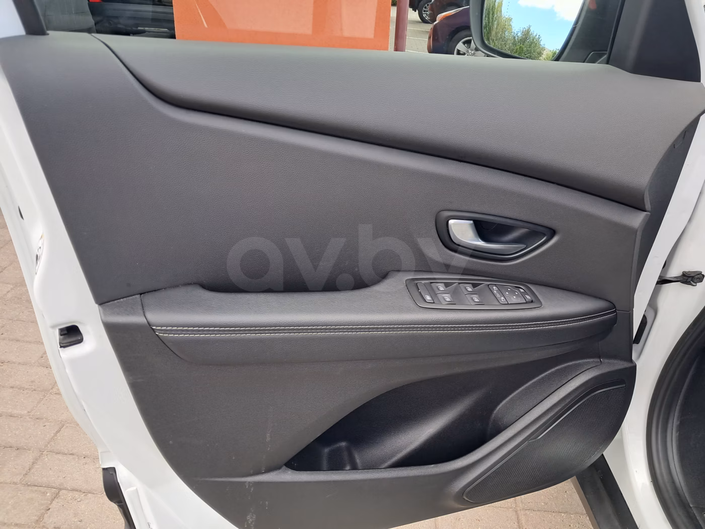 Renault Grand Scenic фото 12