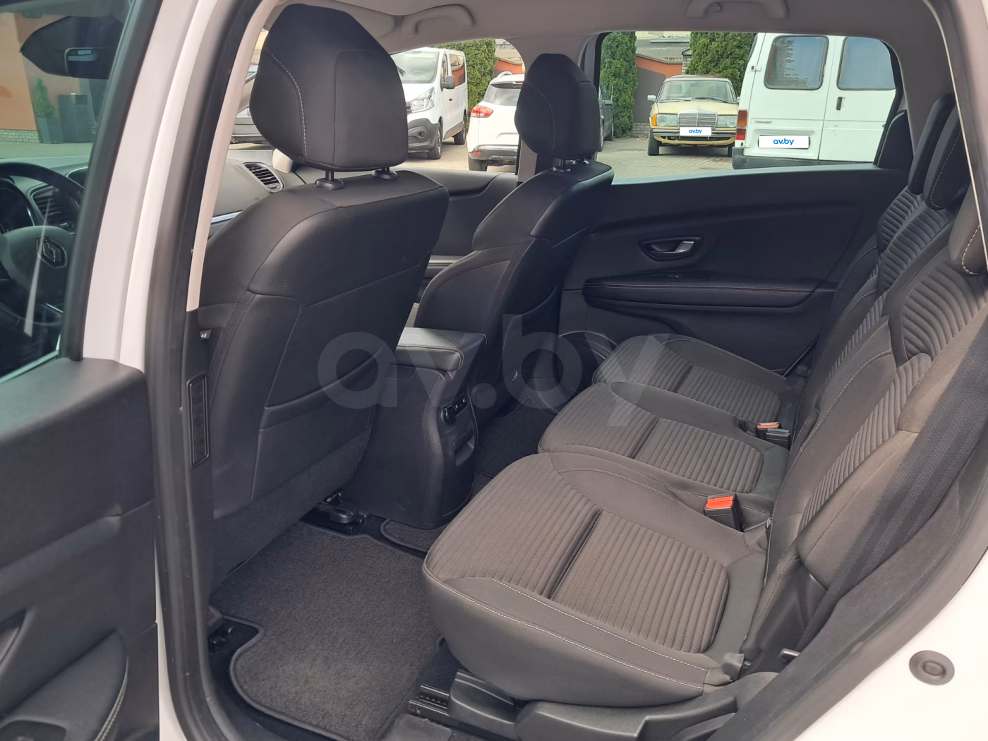 Renault Grand Scenic фото 15
