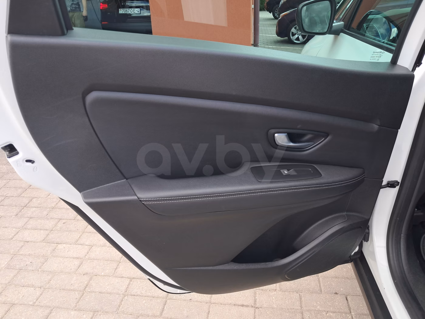 Renault Grand Scenic фото 16