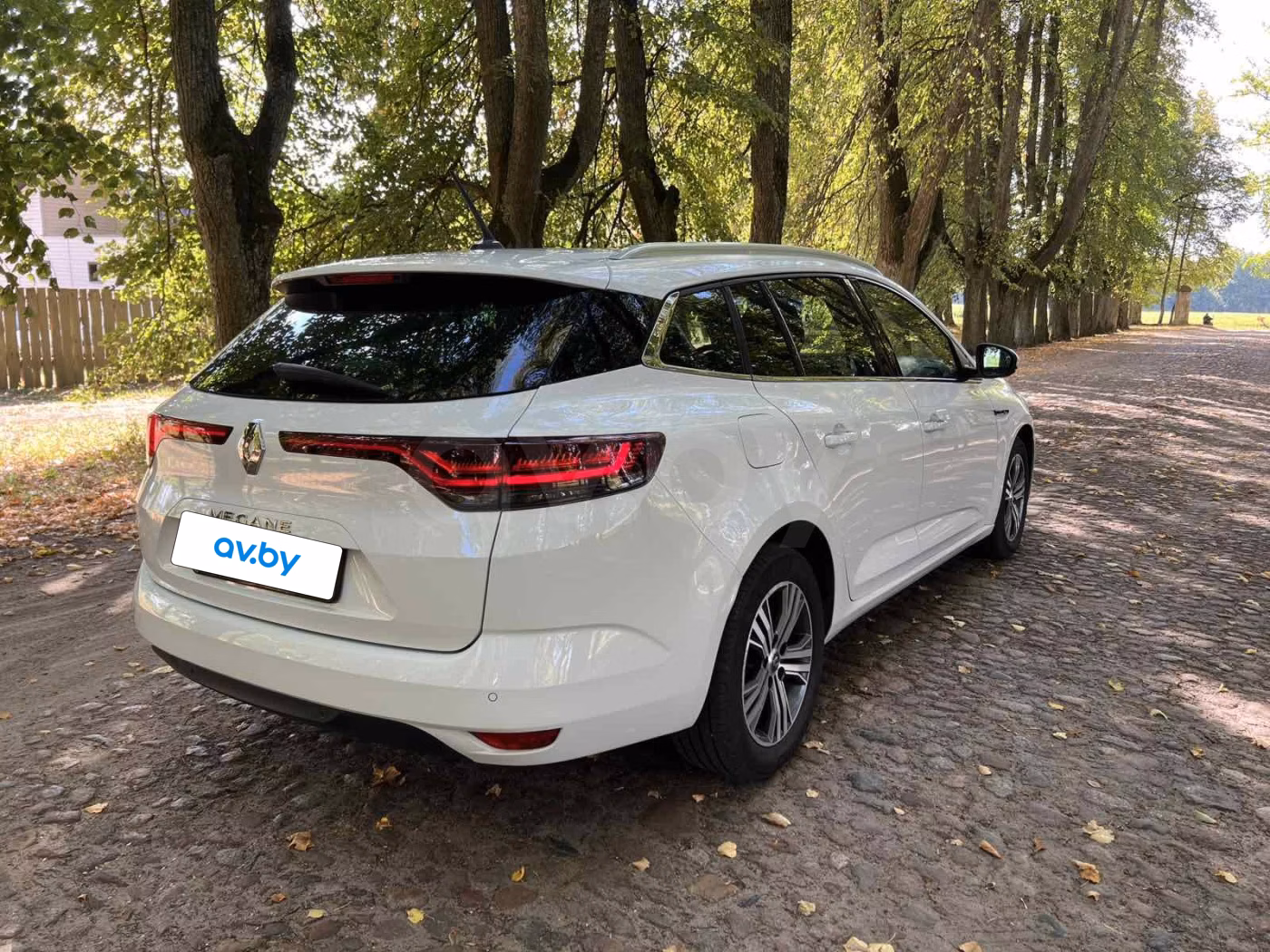 Renault Megane фото 5
