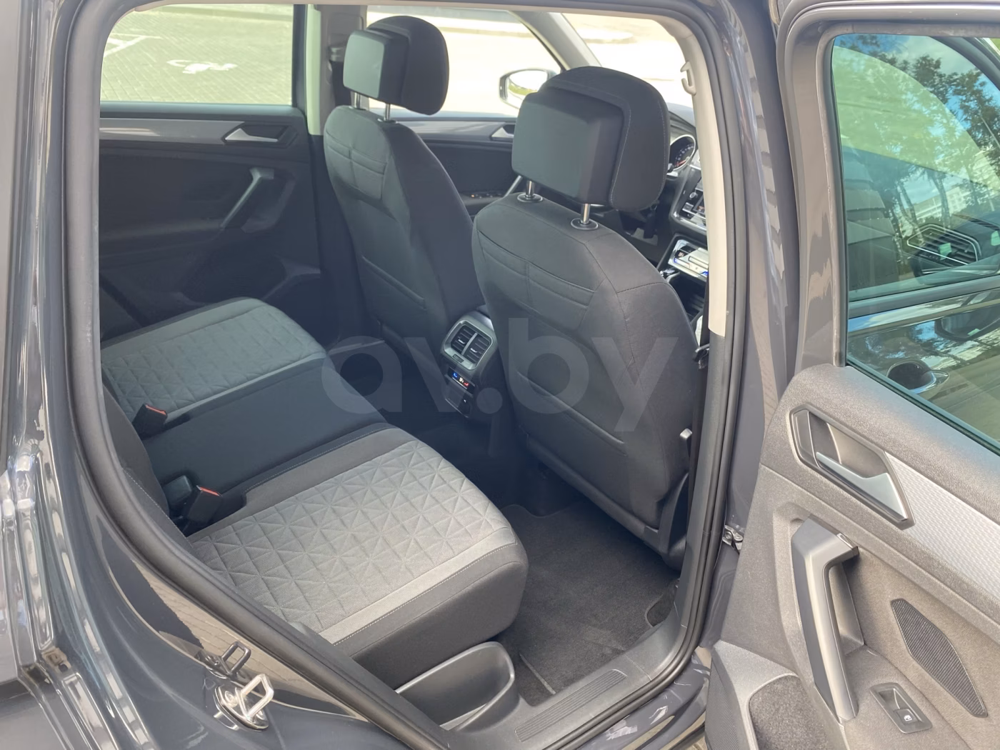 Volkswagen Tiguan фото 12