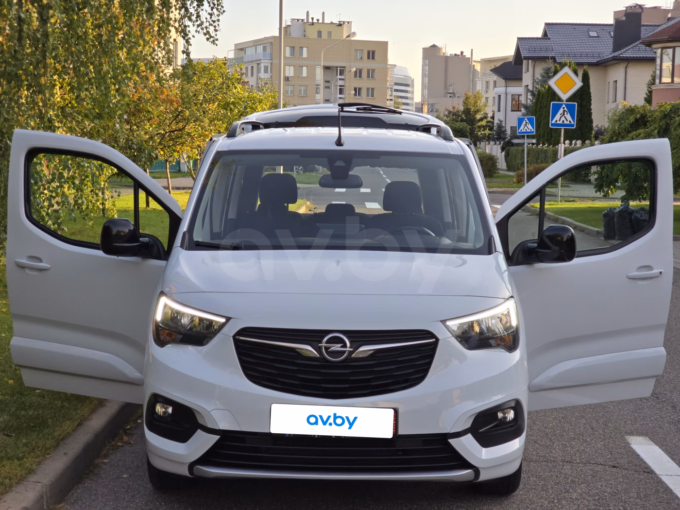 Opel Combo фото 9