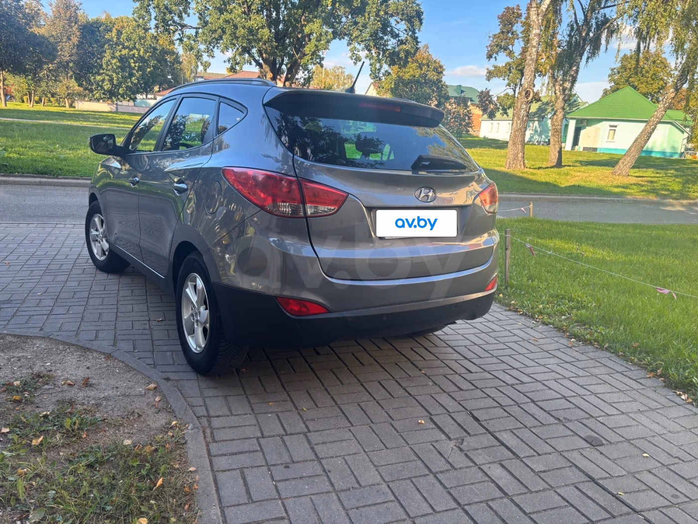 Hyundai ix35 фото 7