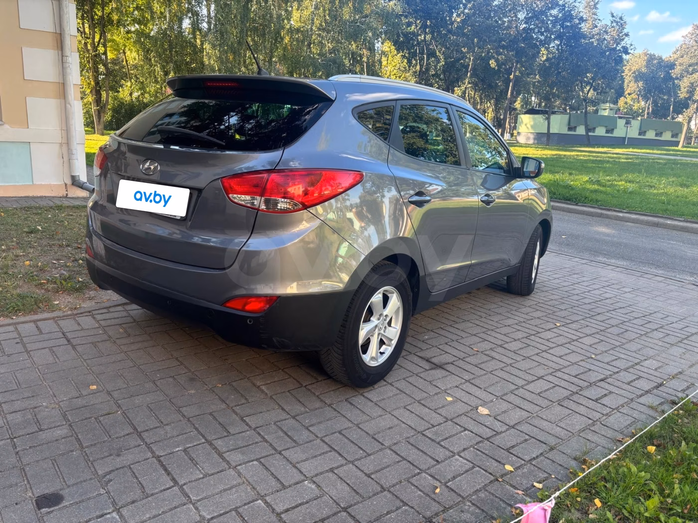Hyundai ix35 фото 8