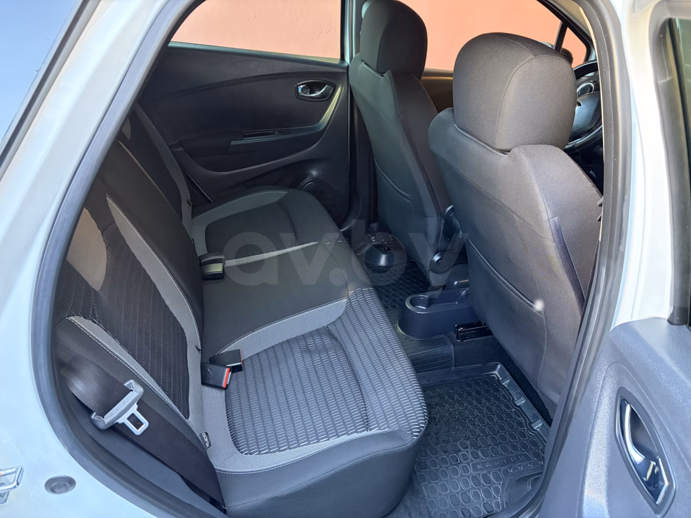 Renault Kaptur фото 13