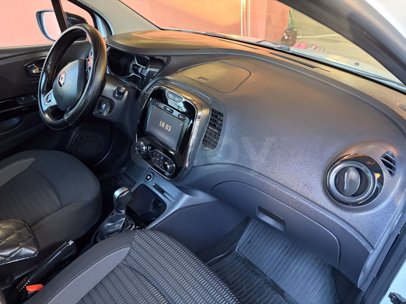 Renault Kaptur фото 17