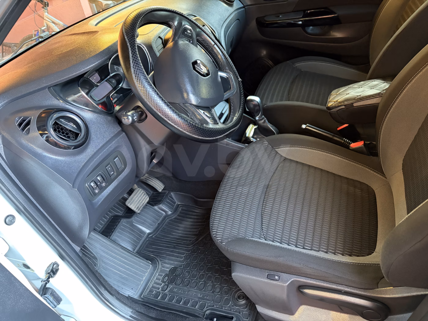 Renault Kaptur фото 23