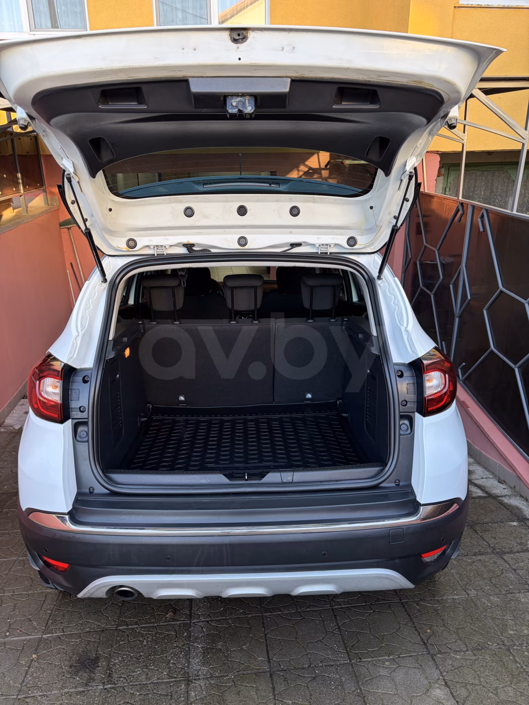Renault Kaptur фото 9