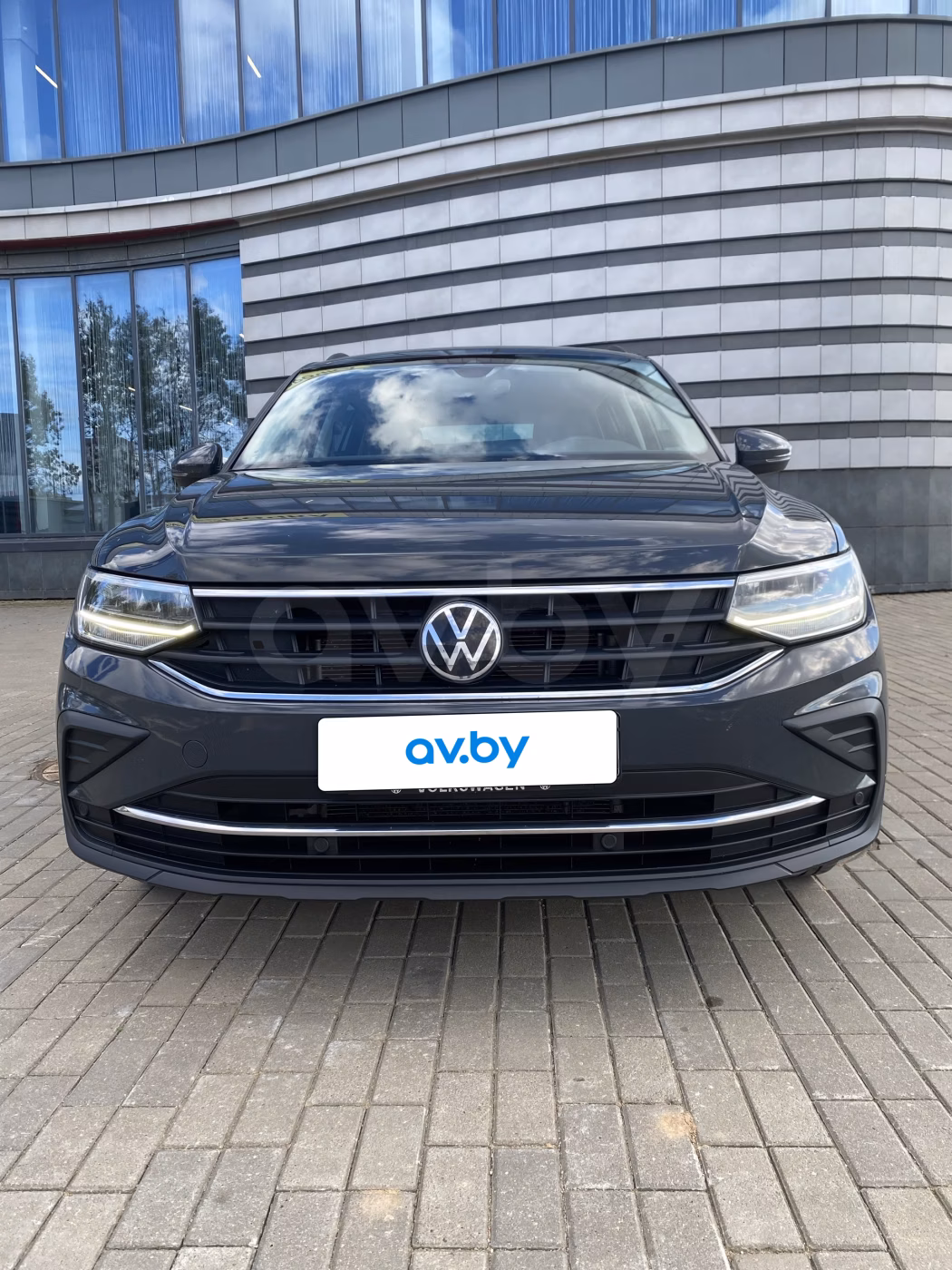 Volkswagen Tiguan фото 2