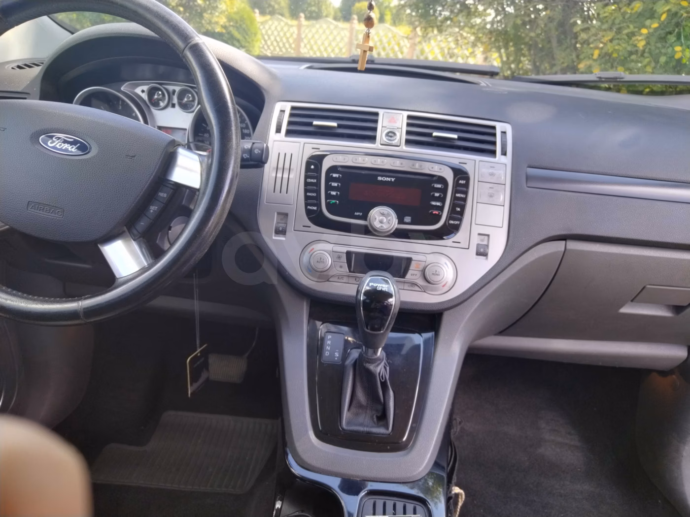 Ford Kuga фото 10