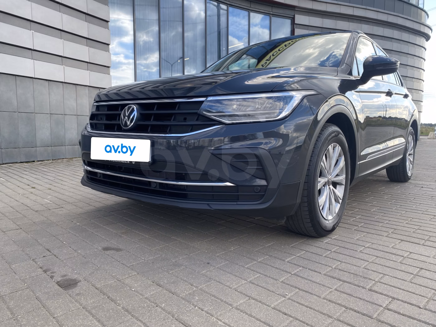 Volkswagen Tiguan фото 3
