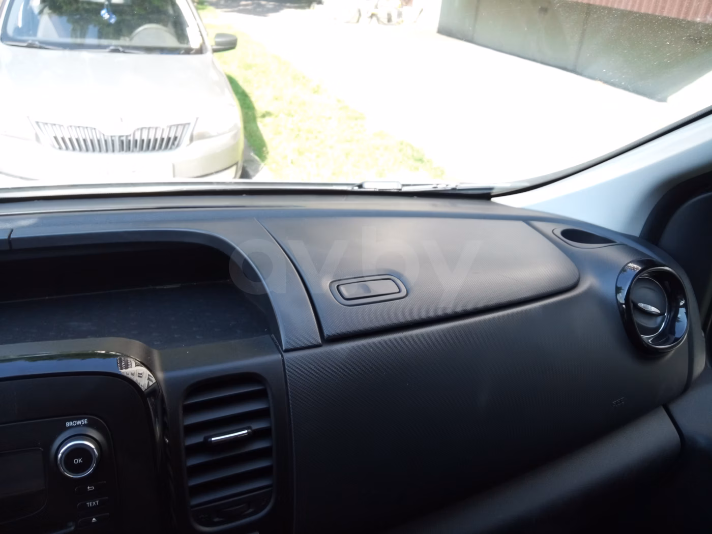Opel Vivaro фото 11