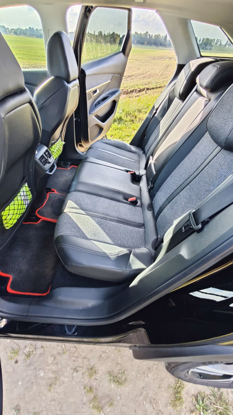 Peugeot 3008 фото 9