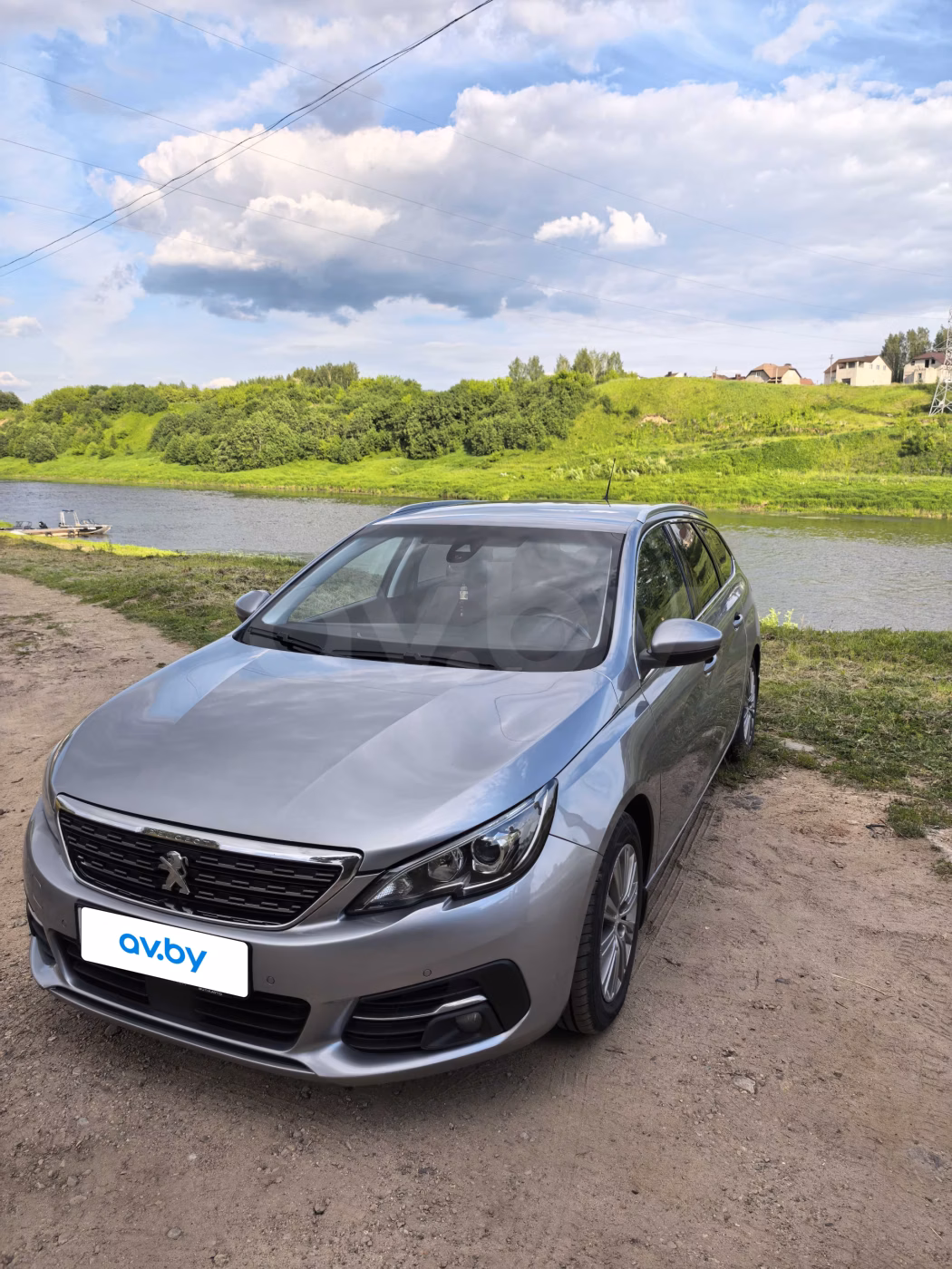 Peugeot 308 фото 2