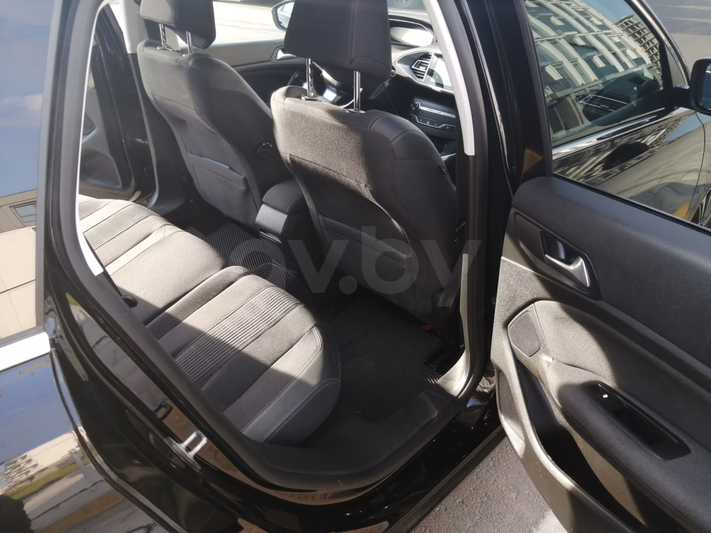 Peugeot 308 фото 18
