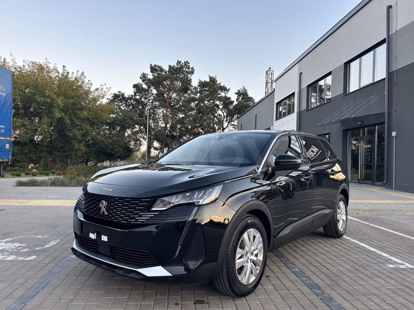Peugeot 5008 фото 3