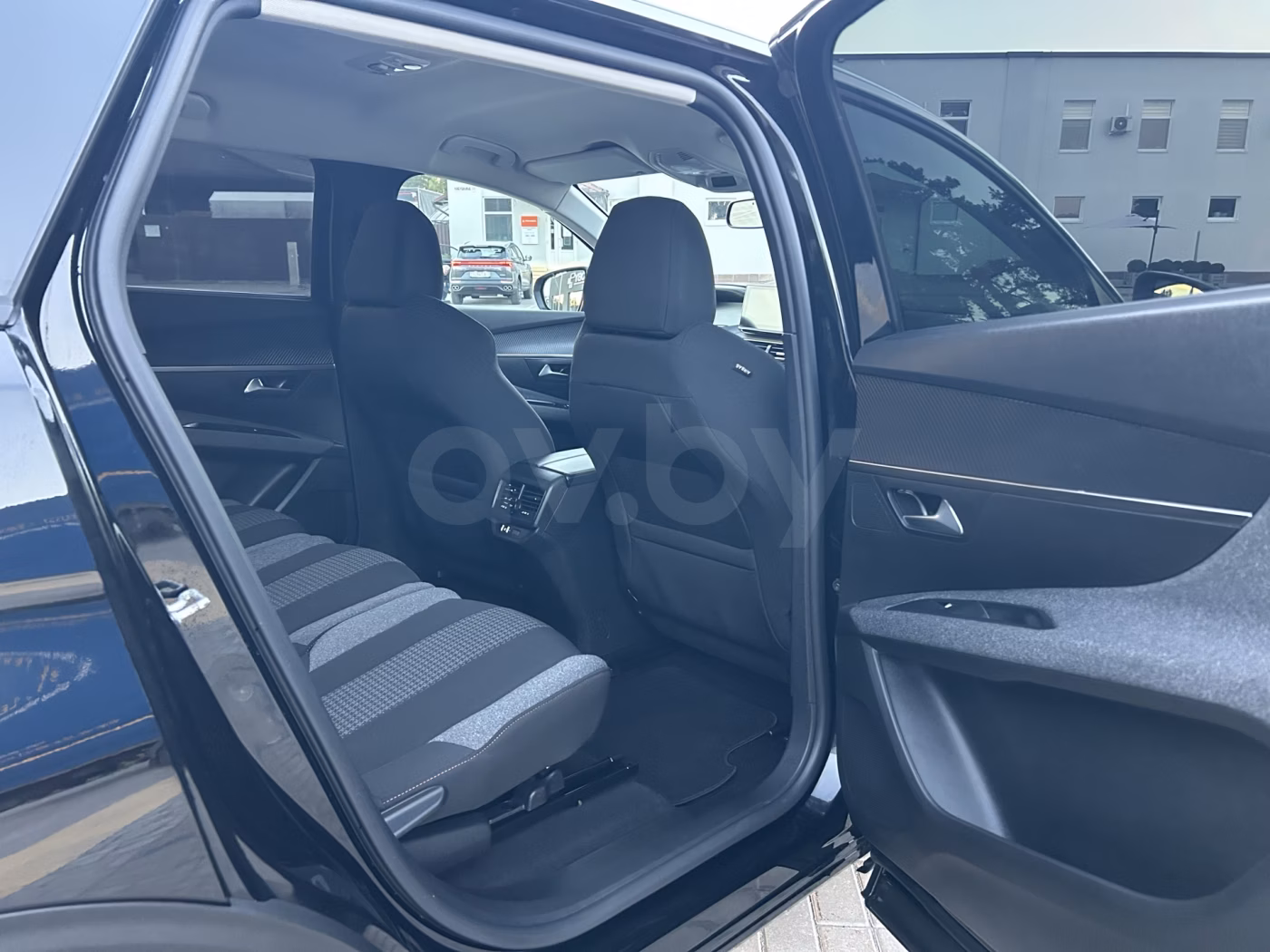 Peugeot 5008 фото 17