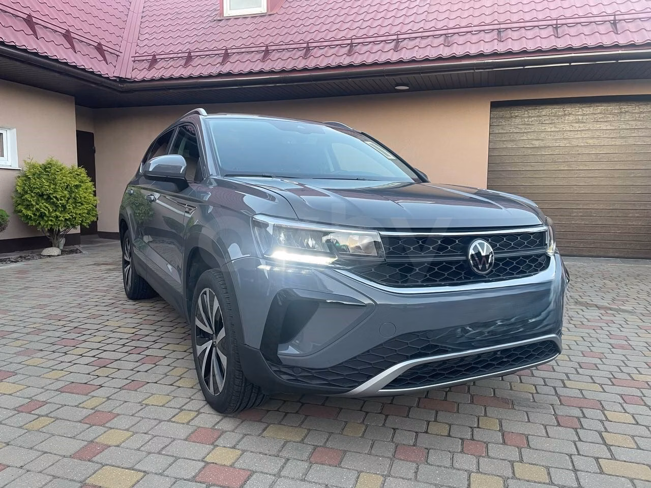 Volkswagen Taos