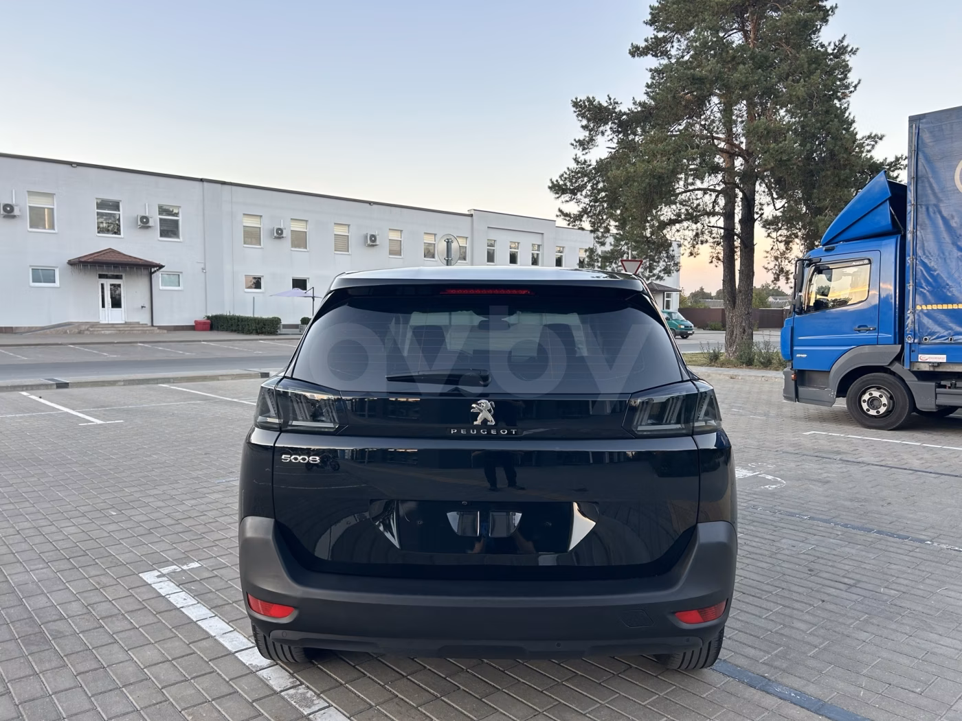 Peugeot 5008 фото 6
