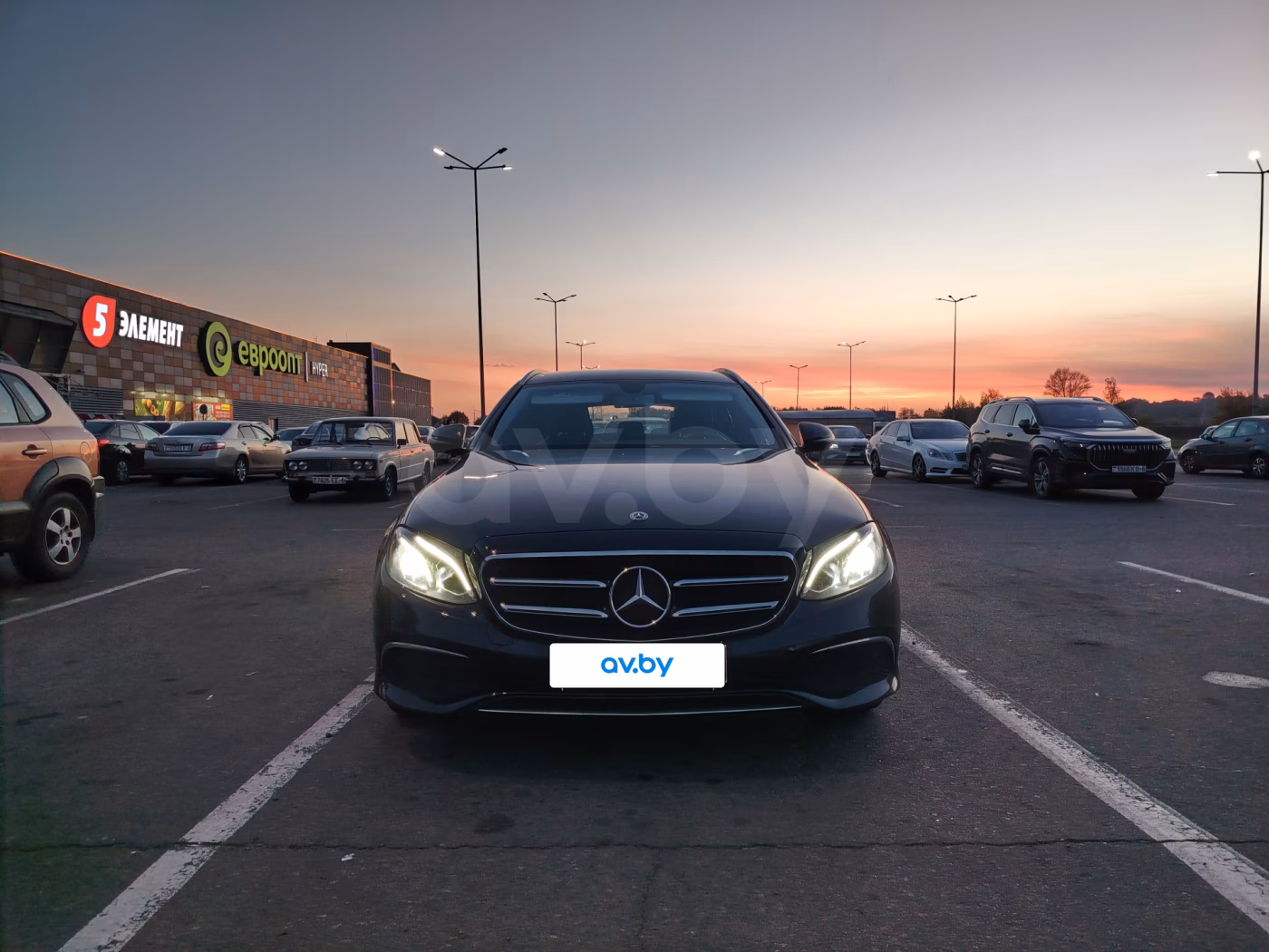 Mercedes-Benz E-Класс фото 5