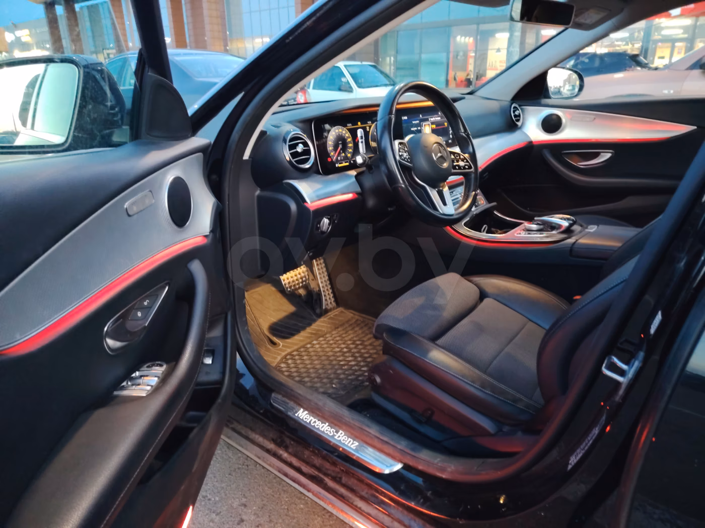 Mercedes-Benz E-Класс фото 7