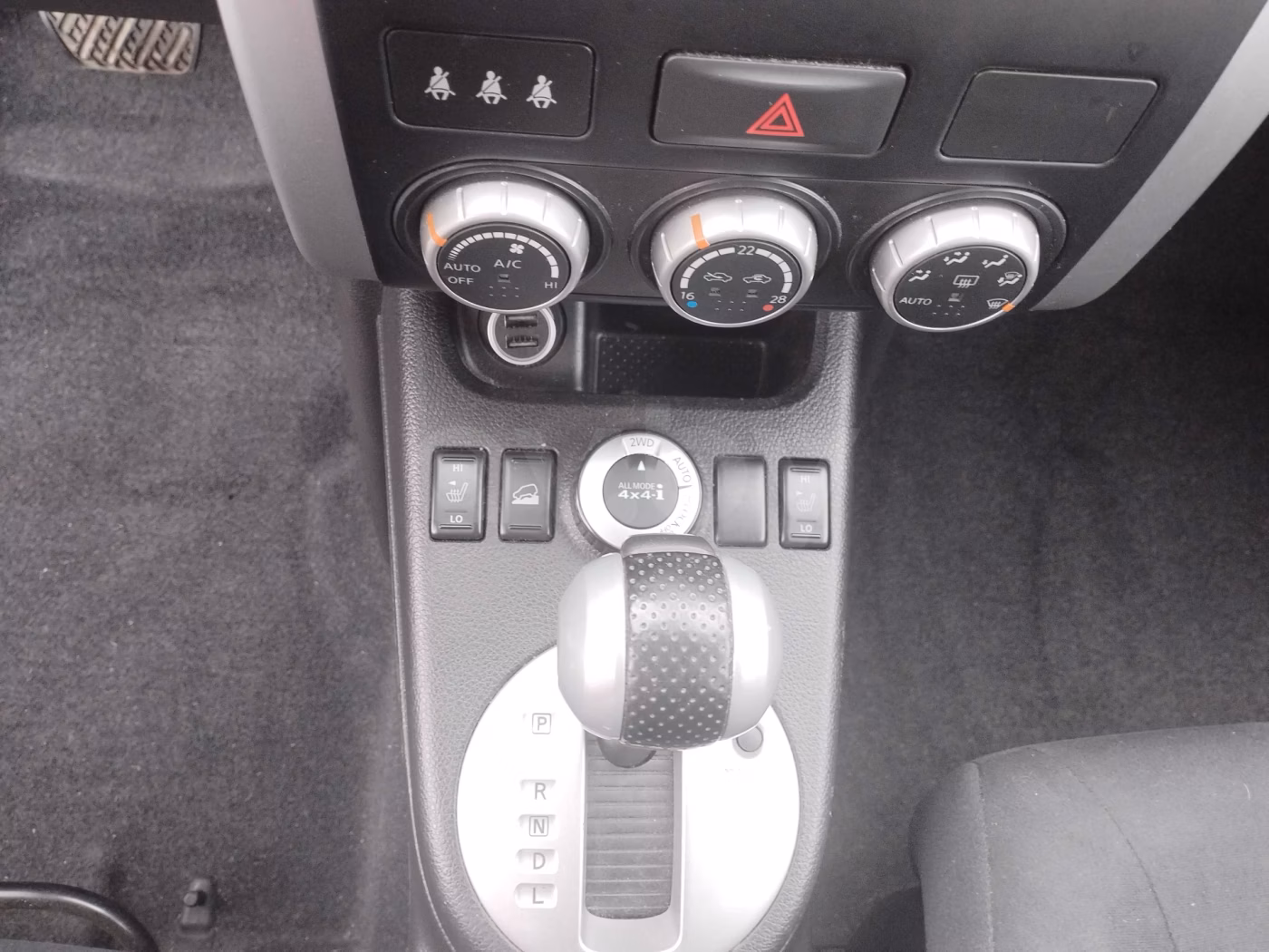 Nissan X-Trail фото 10
