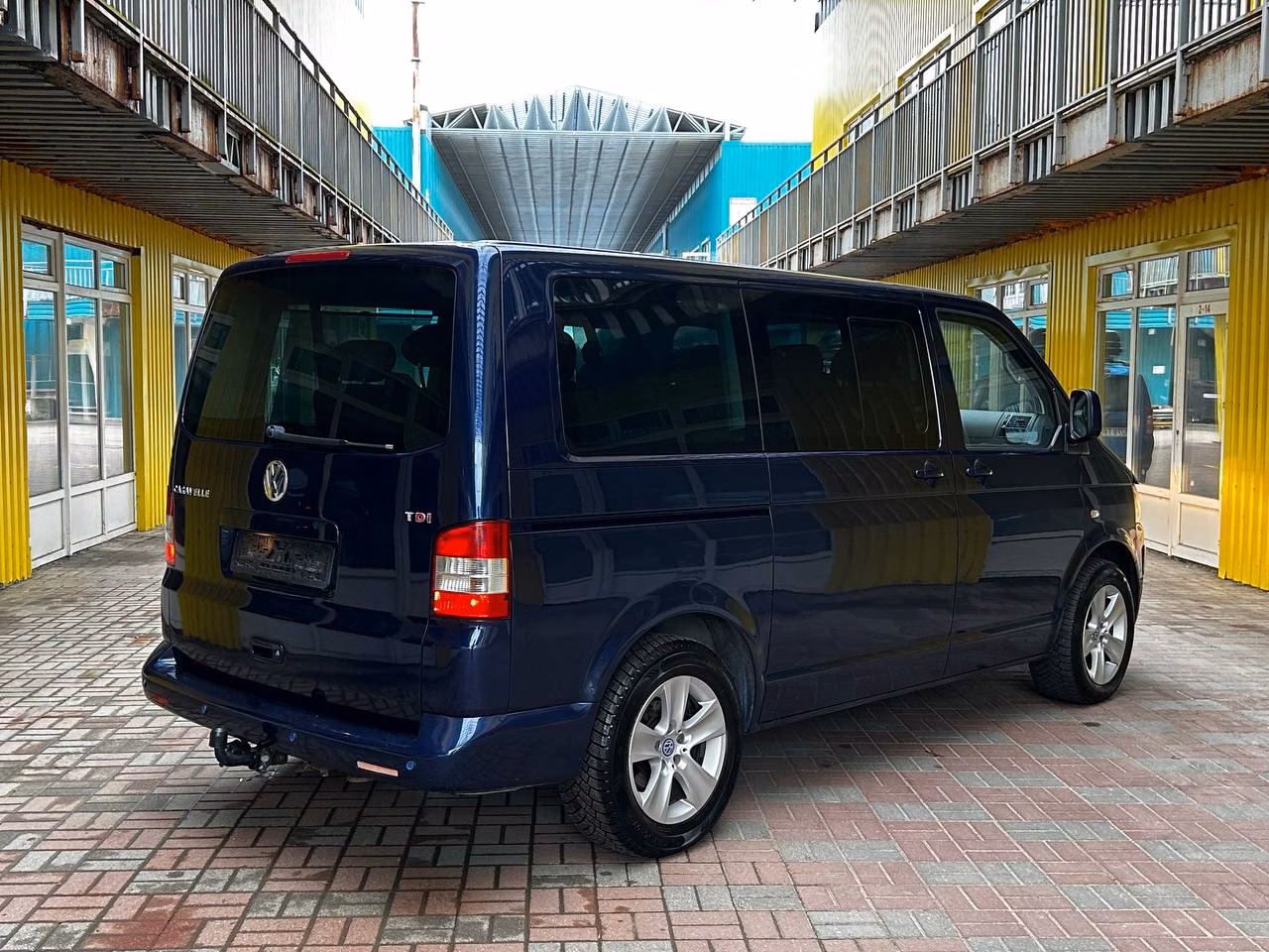Volkswagen Caravelle фото 4