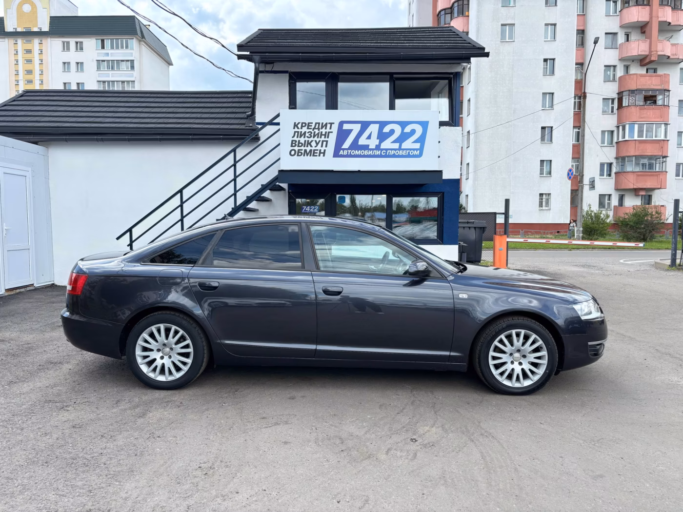 Audi A6 фото 4