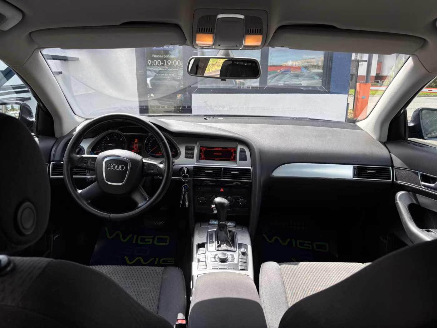 Audi A6 фото 17