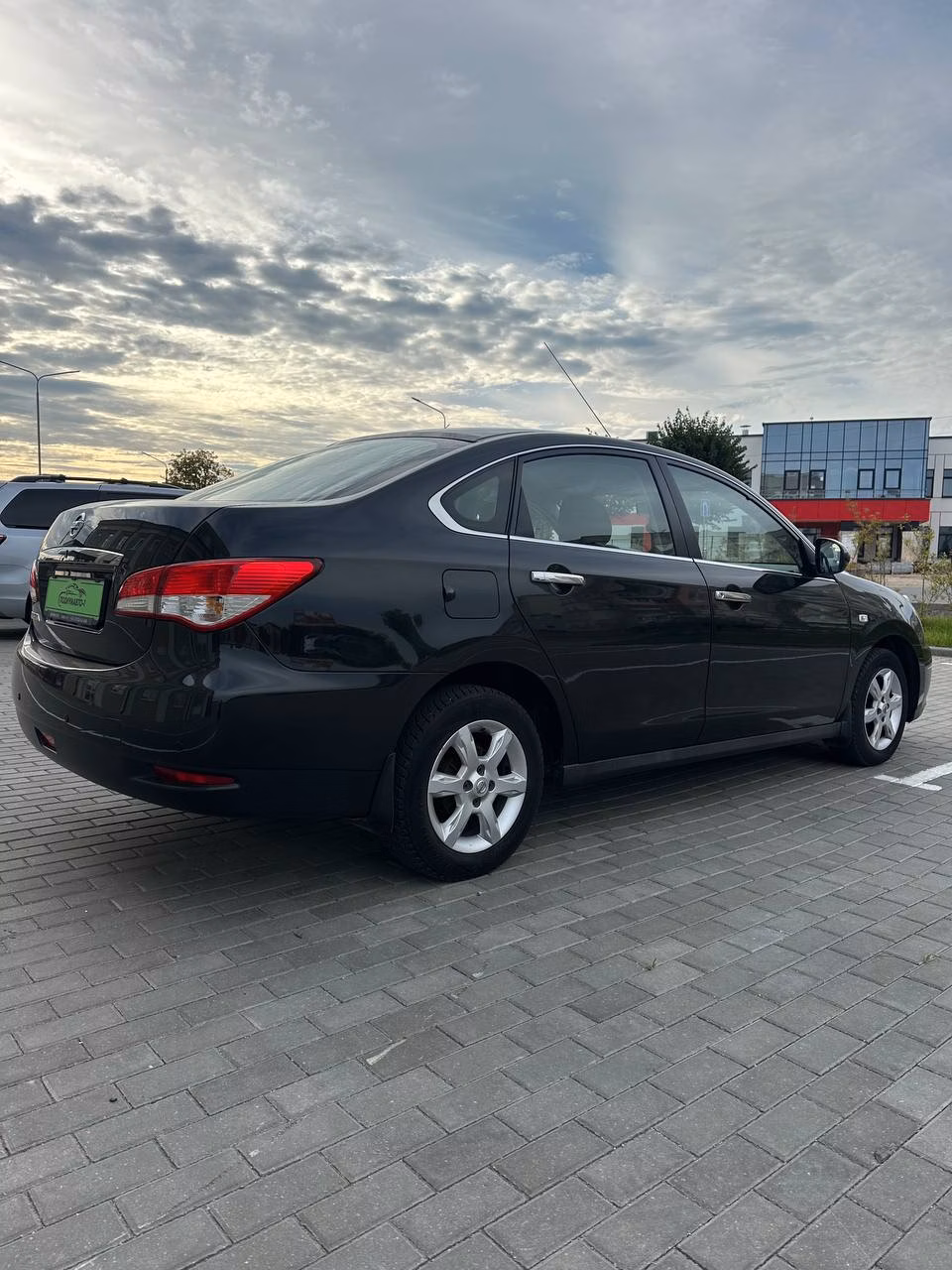 Nissan Almera фото 6